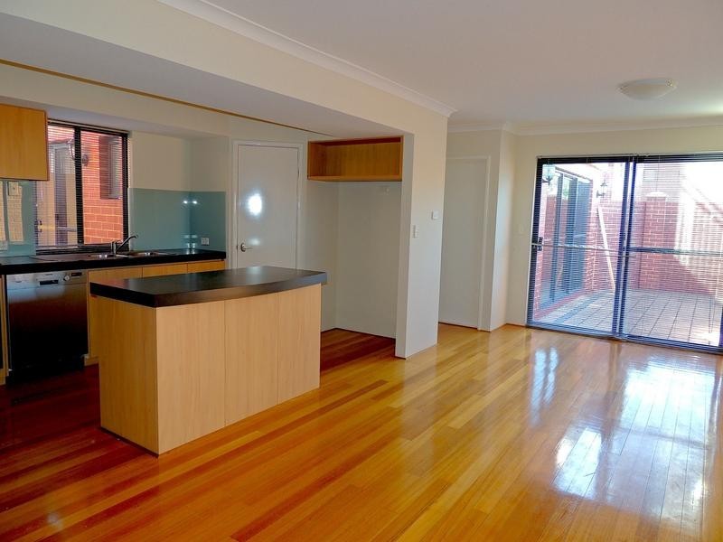 1/2 Marlow Street, Wembley WA 6014
