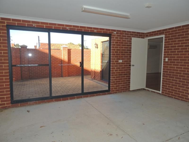 1/2 Marlow Street, Wembley WA 6014