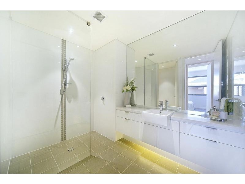 11/30 South Beach Promenade, North Coogee WA 6163