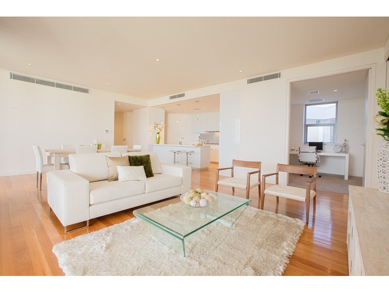 7/30 South Beach, North Coogee WA 6163