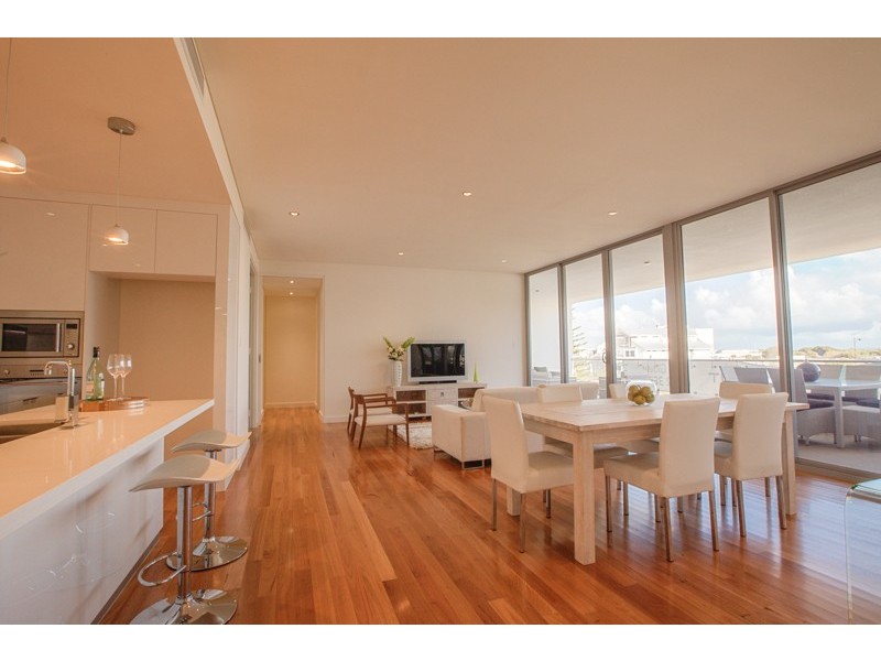 7/30 South Beach, North Coogee WA 6163