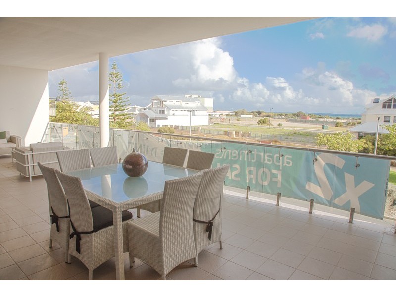 7/30 South Beach, North Coogee WA 6163