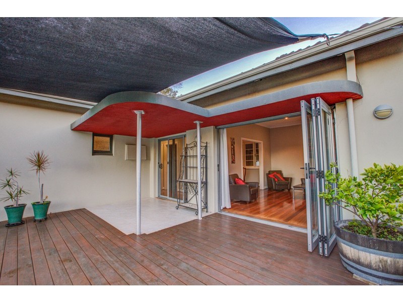 199 Woodside Street, Doubleview WA 6018