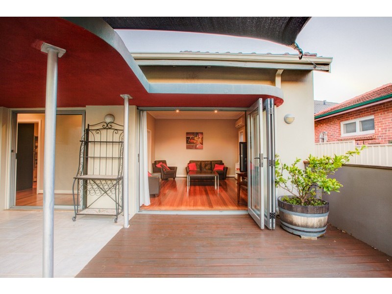 199 Woodside Street, Doubleview WA 6018