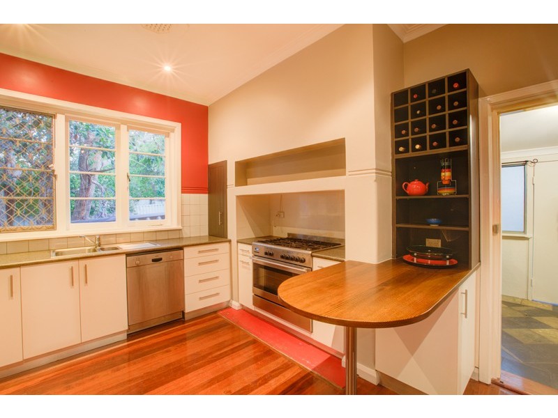 199 Woodside Street, Doubleview WA 6018