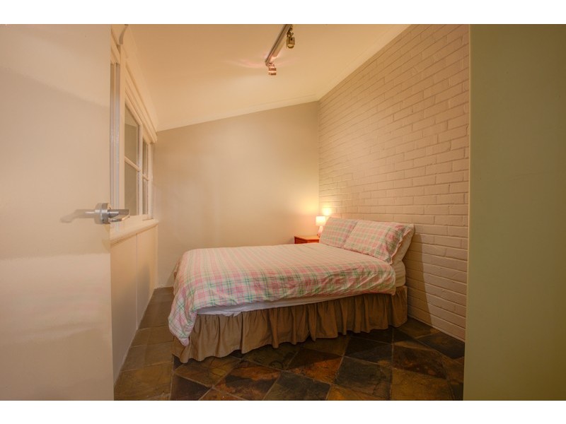 199 Woodside Street, Doubleview WA 6018