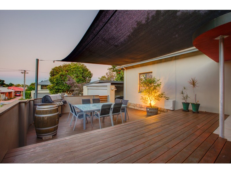 199 Woodside Street, Doubleview WA 6018