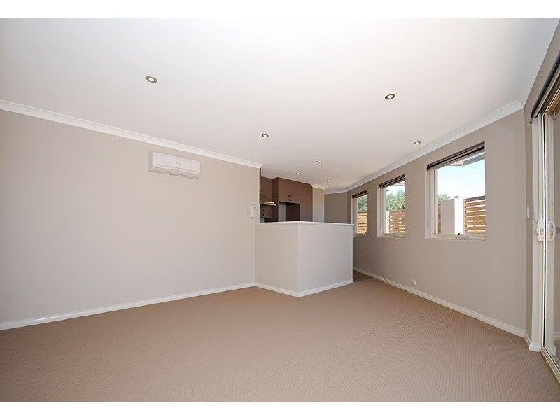 2/36 Currambine Boulevard, Currambine WA 6028