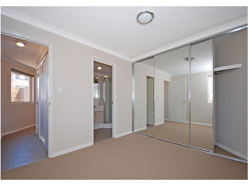 2/36 Currambine Boulevard, Currambine WA 6028