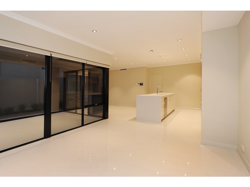 27B Gwelup Street, Karrinyup WA 6018