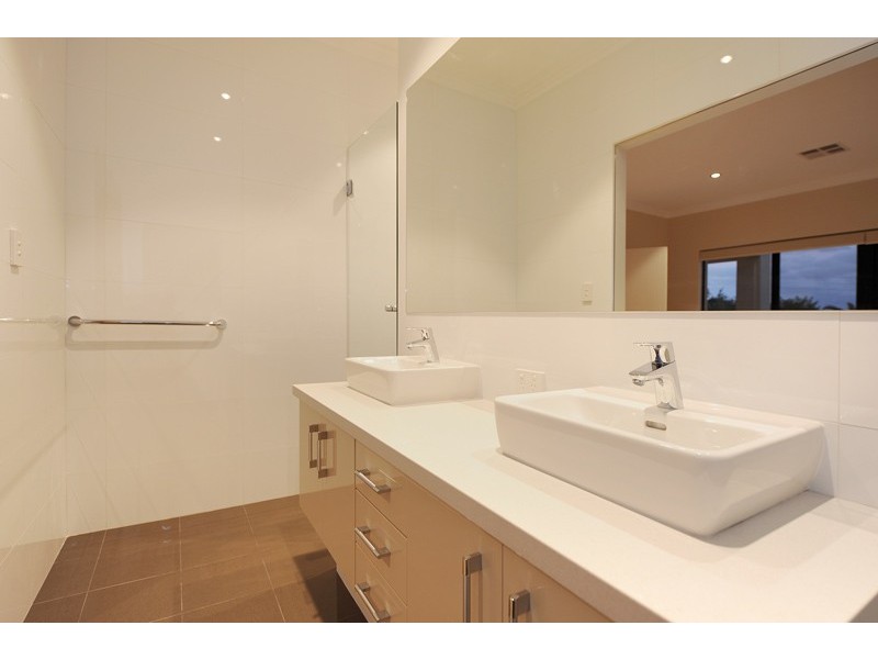 27B Gwelup Street, Karrinyup WA 6018