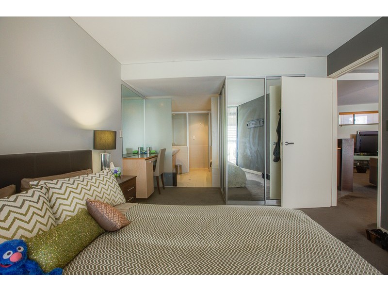 10/591 Hay Street, Jolimont WA 6014