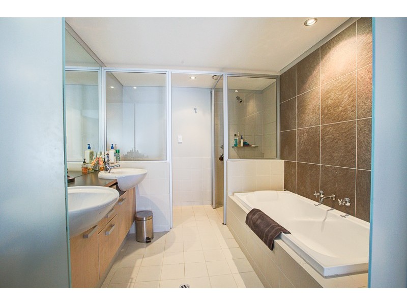 10/591 Hay Street, Jolimont WA 6014