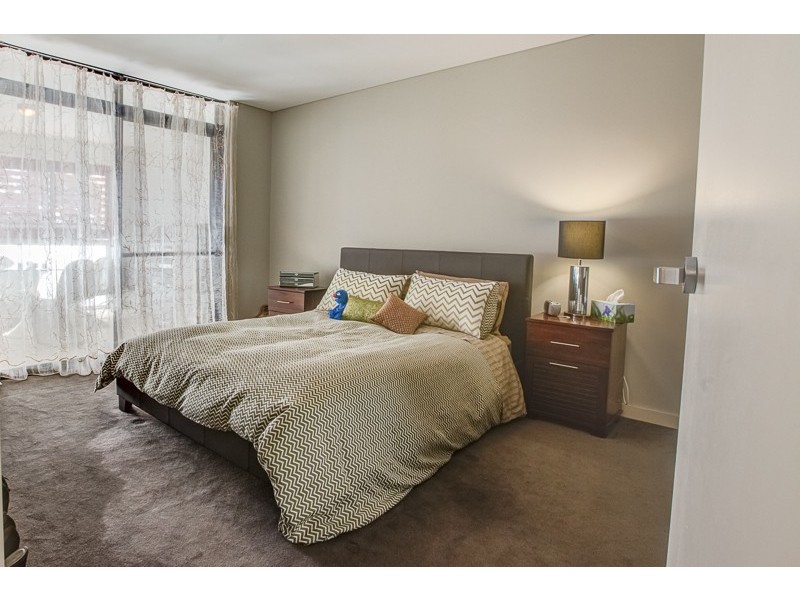 10/591 Hay Street, Jolimont WA 6014