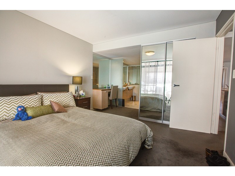 10/591 Hay Street, Jolimont WA 6014