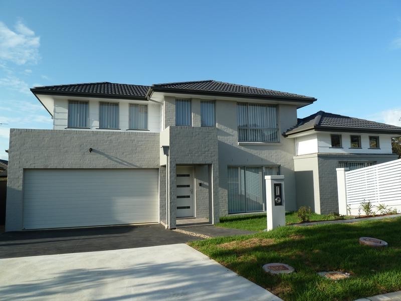 2/19 Holland Ave, Ropes Crossing NSW 2760