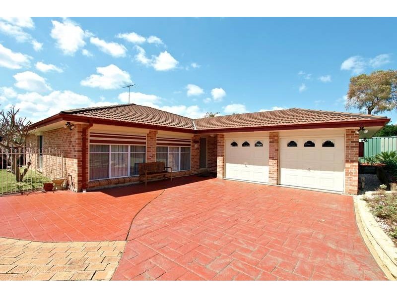 12 Jacques Pl, Minchinbury NSW 2770