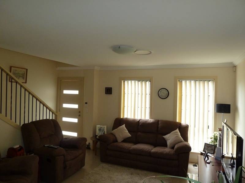 2/13 Edgar St, St Marys NSW 2760