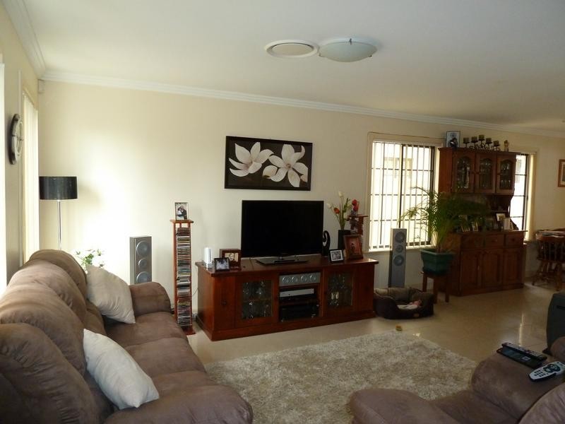 2/13 Edgar St, St Marys NSW 2760