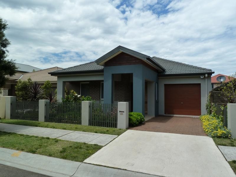 23 Brannigan St, Ropes Crossing NSW 2760