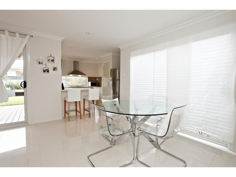 20 Gilroy St, Ropes Crossing NSW 2760