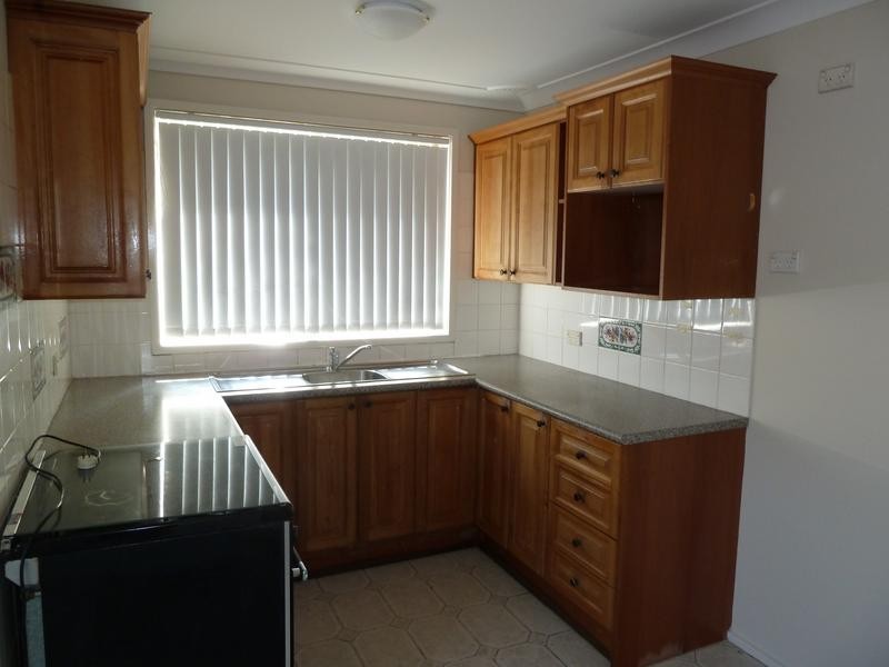 13 Shane St, Colyton NSW 2760