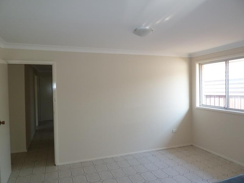13 Shane St, Colyton NSW 2760