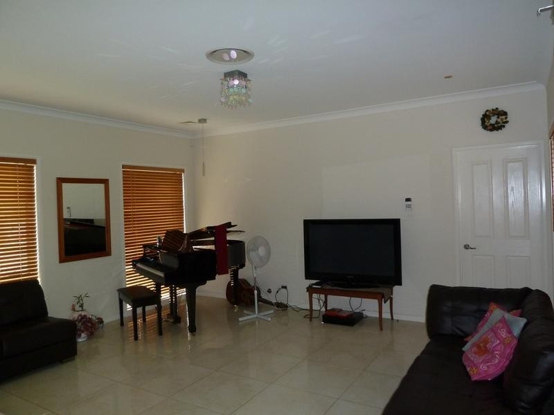 Ropes Crossing NSW 2760