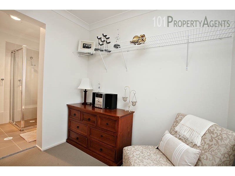 34 Wiseman Cct, Ropes Crossing NSW 2760