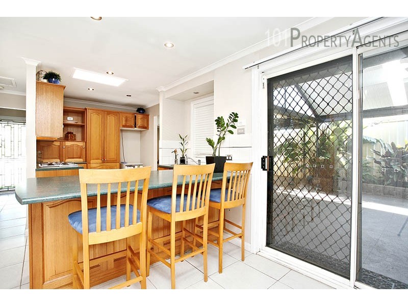 79 Mcfarlane Dr, Minchinbury NSW 2770