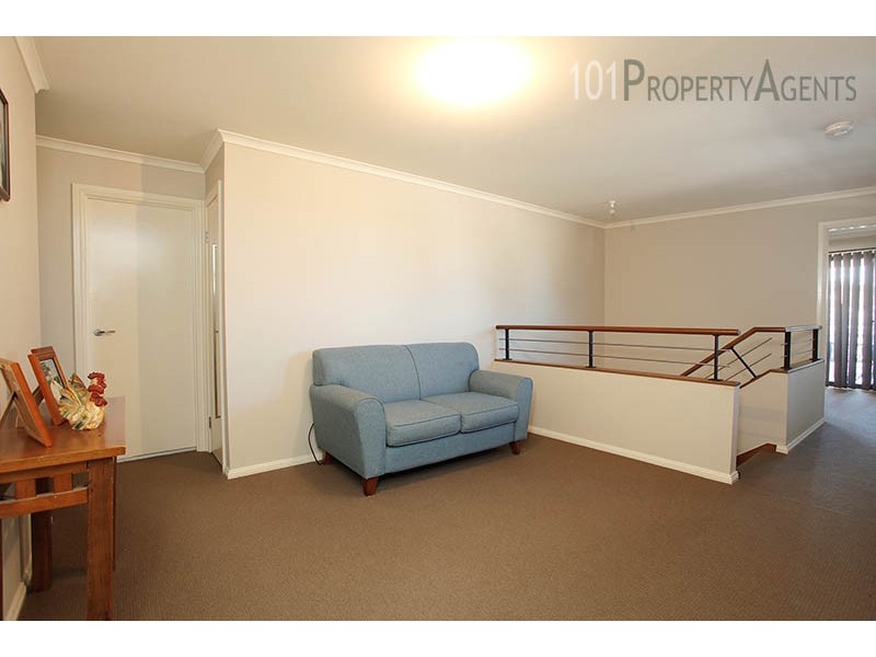 7 Drummond Ave, Ropes Crossing NSW 2760