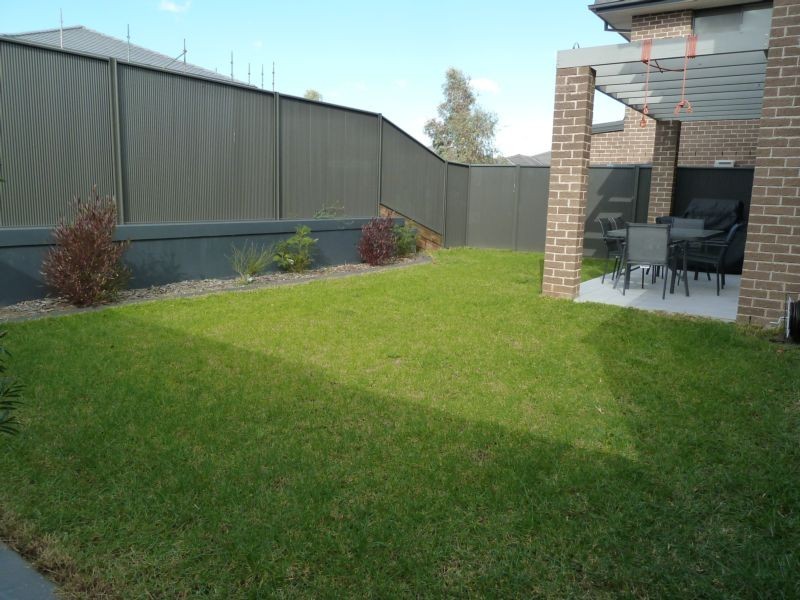 34 Woolls Ces, Ropes Crossing NSW 2760