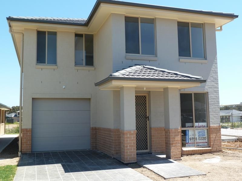 48 Brunswick Cir, Ropes Crossing NSW 2760