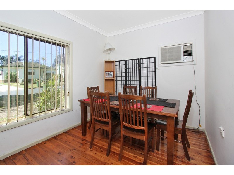 14 Kenny Ave, St Marys NSW 2760