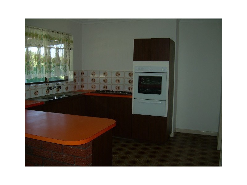 31 Scales Way, Spearwood WA 6163