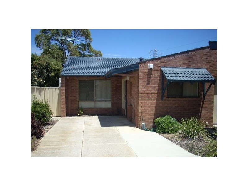 11 Bourbon Street, Hamilton Hill WA 6163