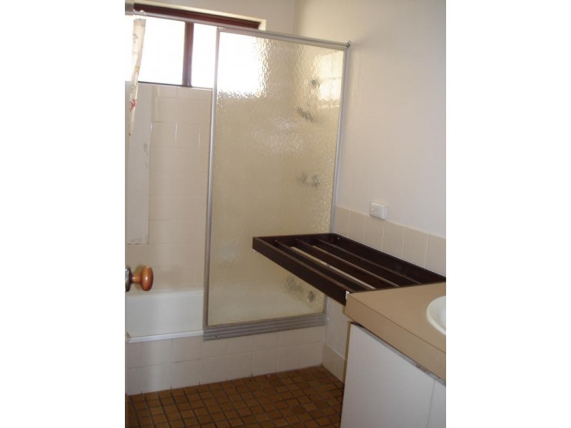 12/2 Lakeside Terrace, Mount Pleasant WA 6153