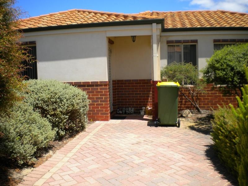 6/16 Ritz Court, Bibra Lake WA 6163