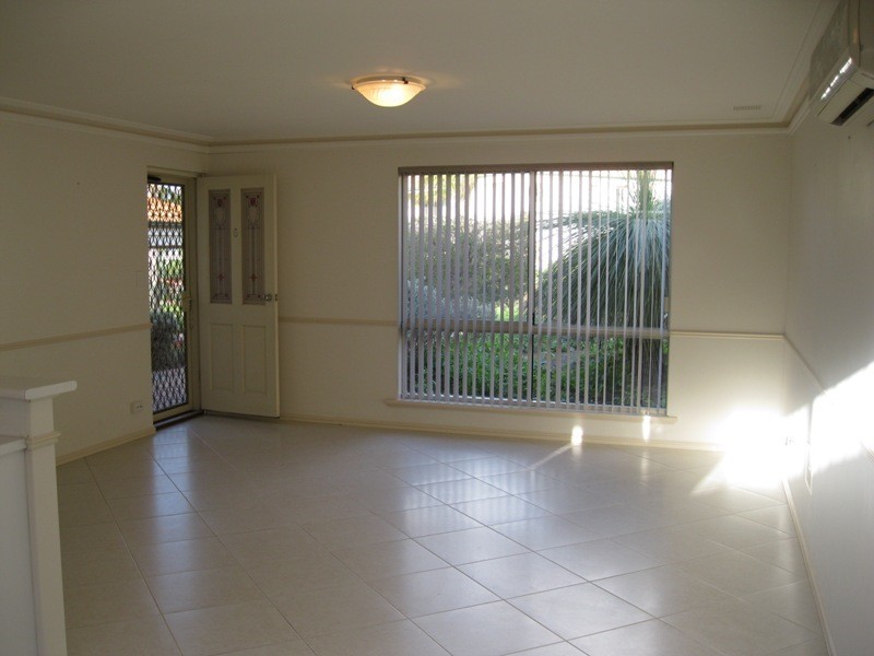 6/16 Ritz Court, Bibra Lake WA 6163