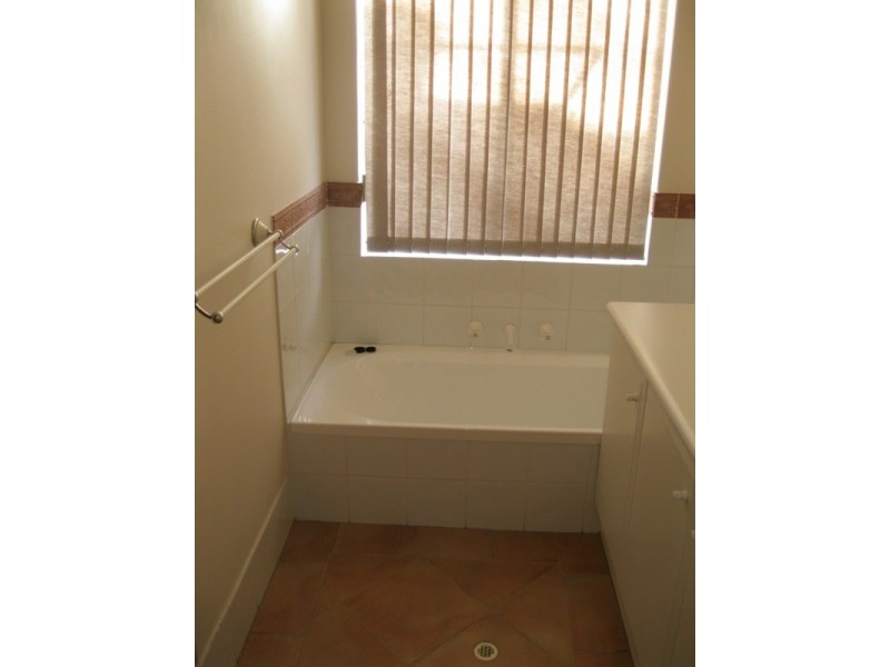 6/16 Ritz Court, Bibra Lake WA 6163