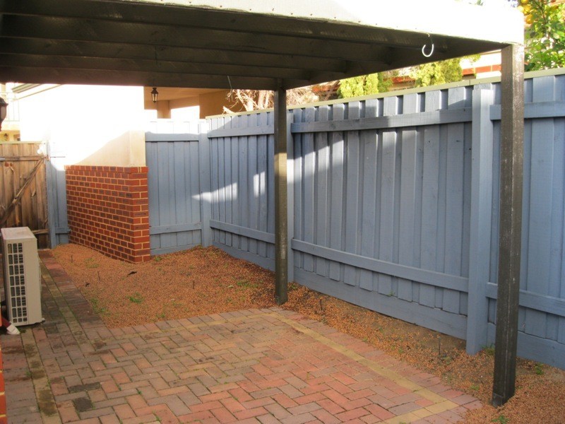 6/16 Ritz Court, Bibra Lake WA 6163