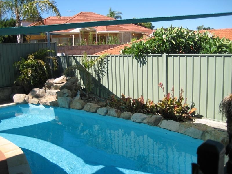 6 Moir Road, Kardinya WA 6163