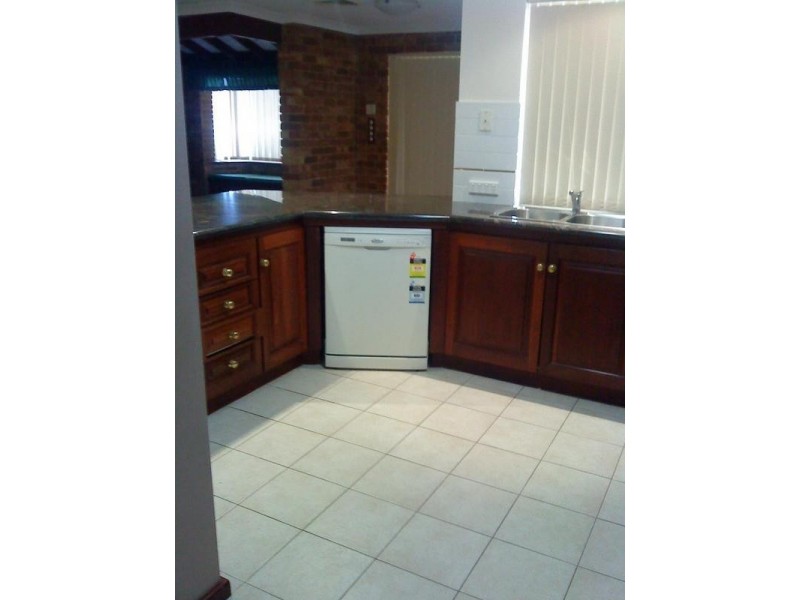 6 Moir Road, Kardinya WA 6163