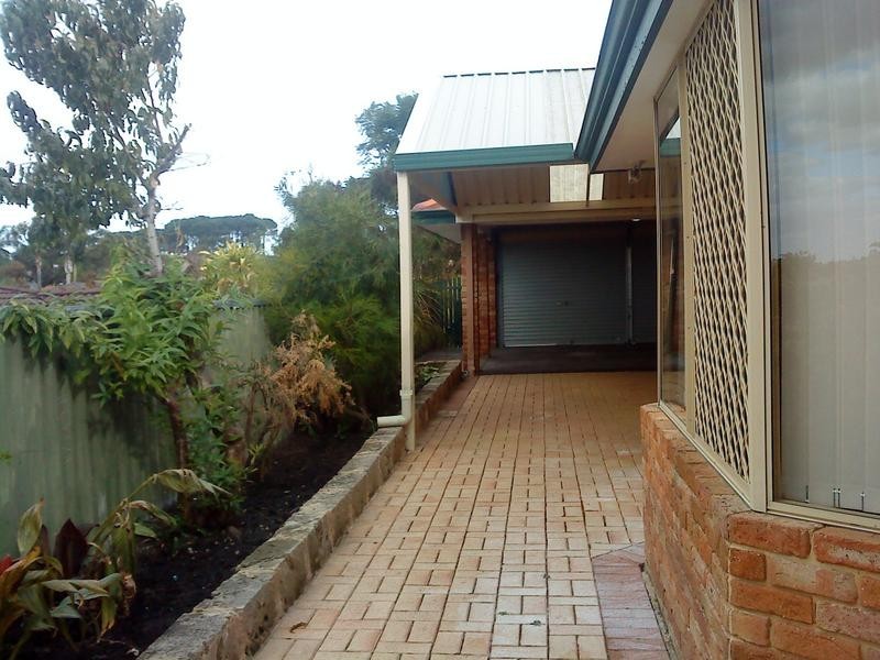 6 Moir Road, Kardinya WA 6163