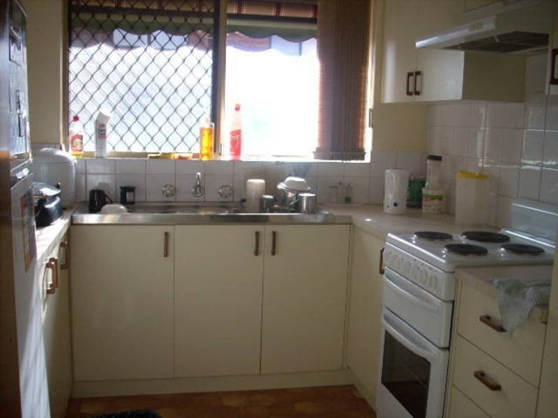 2/1 Kanimbla Street, Bicton WA 6157