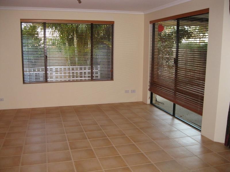 23 Rome Road, Melville WA 6156