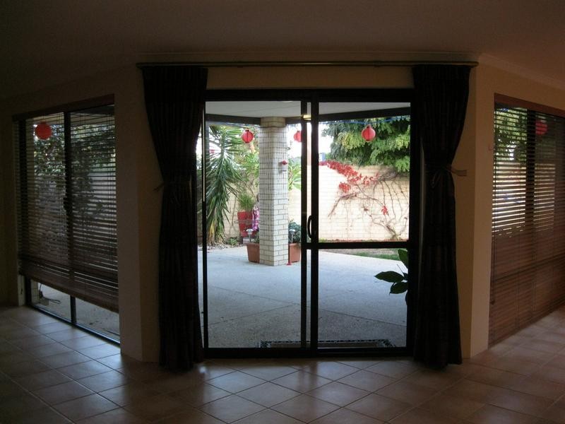 23 Rome Road, Melville WA 6156