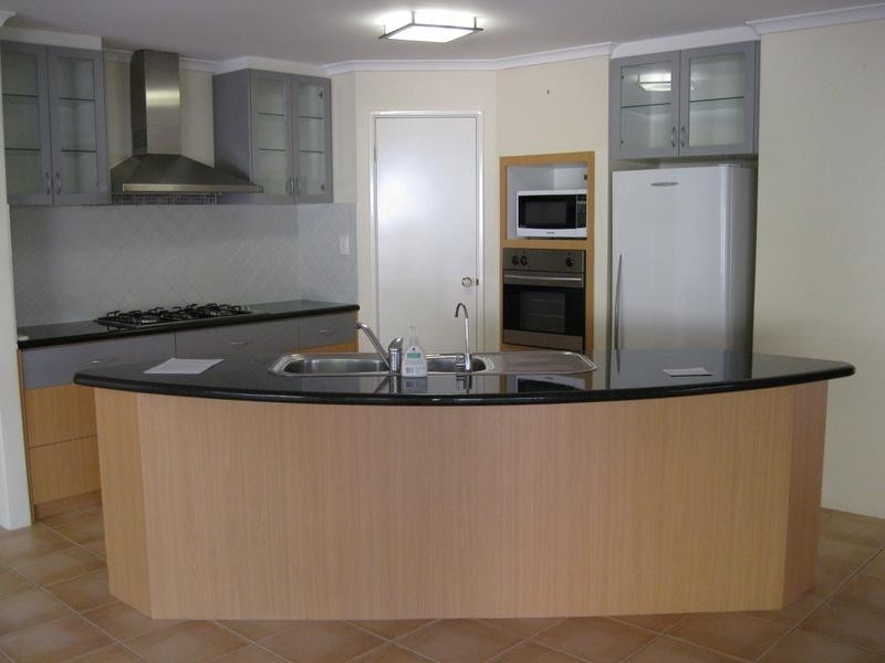 23 Rome Road, Melville WA 6156