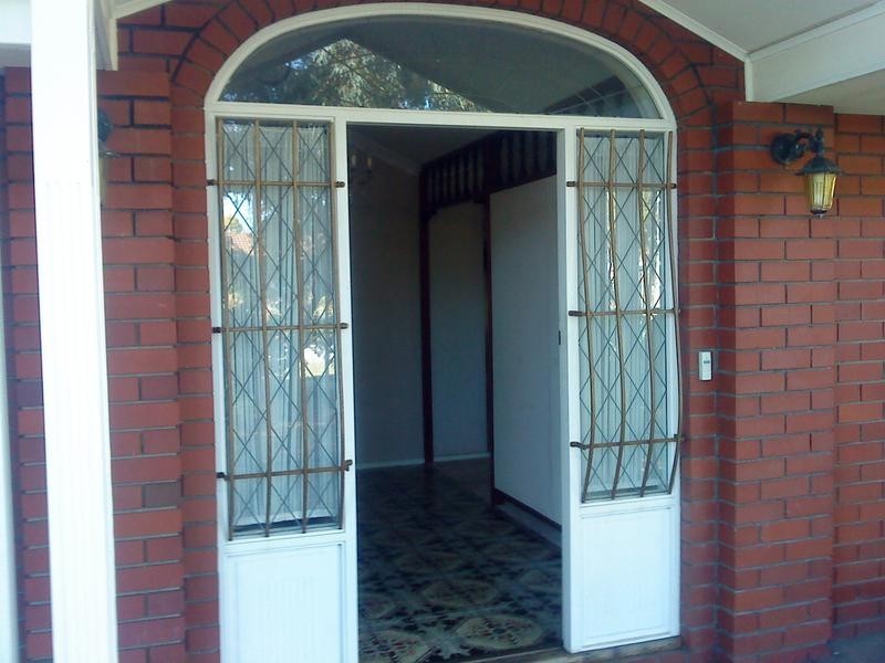 5 Dean Road, Bateman WA 6150