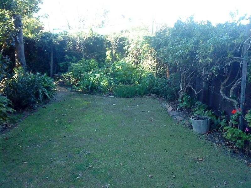 5 Dean Road, Bateman WA 6150